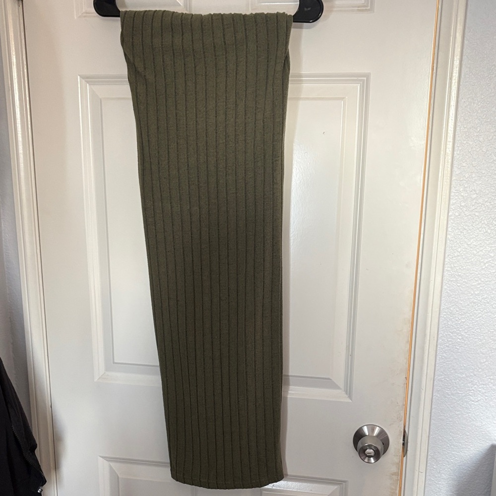 Olive Green Ribbed Sweater - Picture 2 of 3